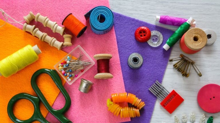 materiais e ferramentas de costura